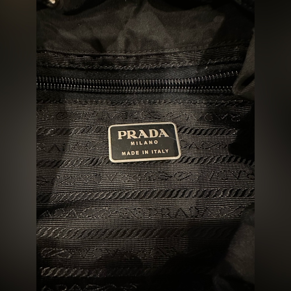 Prada backpack - Picture 4 of 8